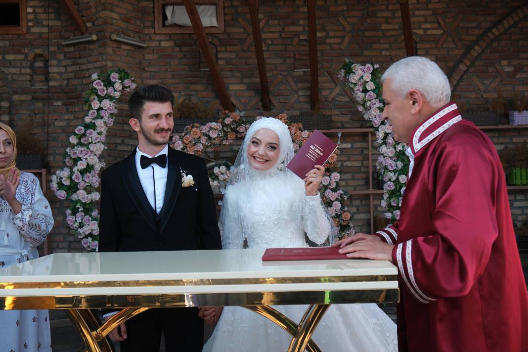 Zeynep ile Mehmet evlendi 2